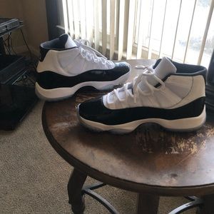 Jordan concord 11s